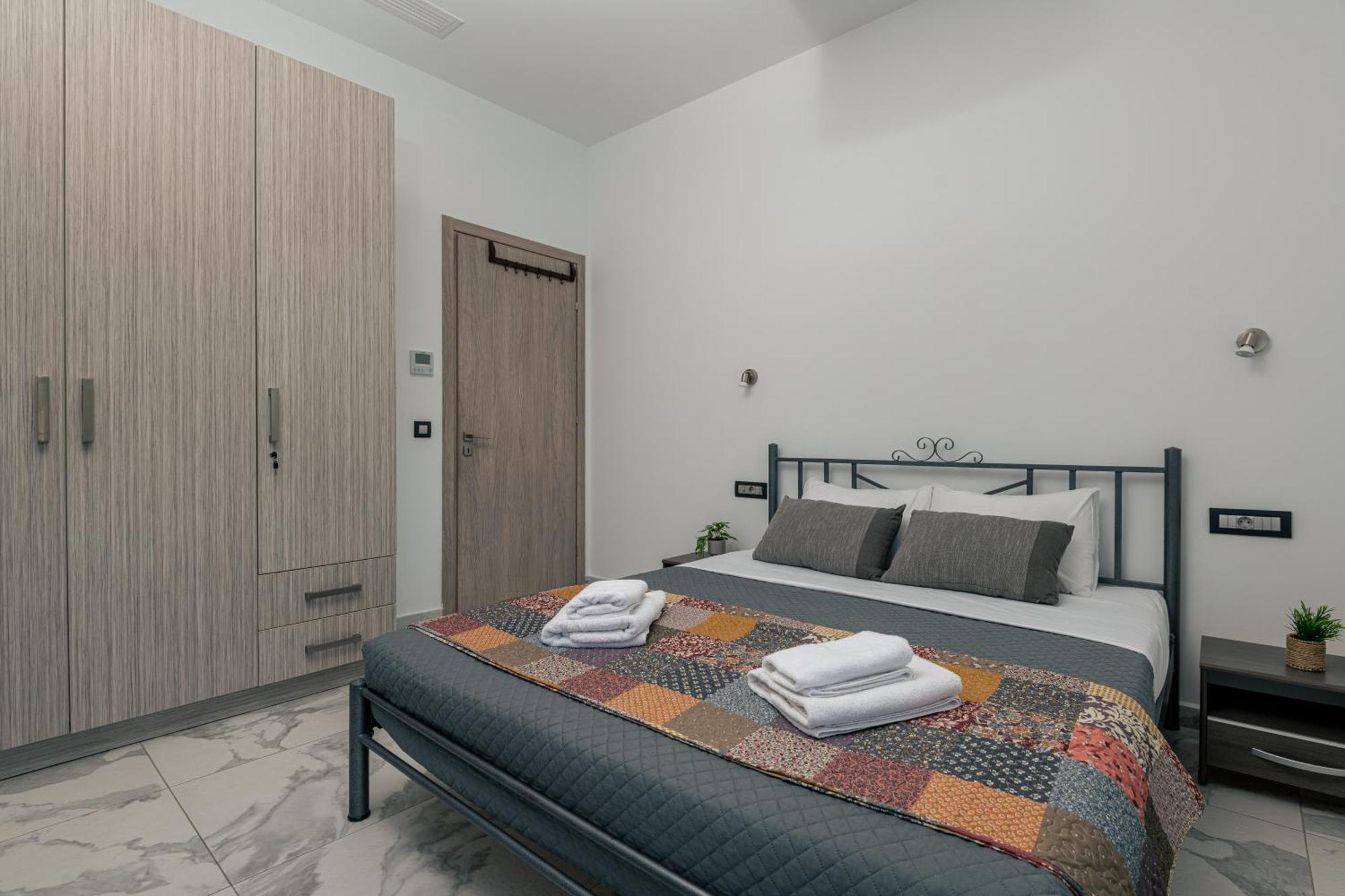 Katsaros Luxury Apts II 5 Min Walk To Beach Tsiliví Eksteriør bilde