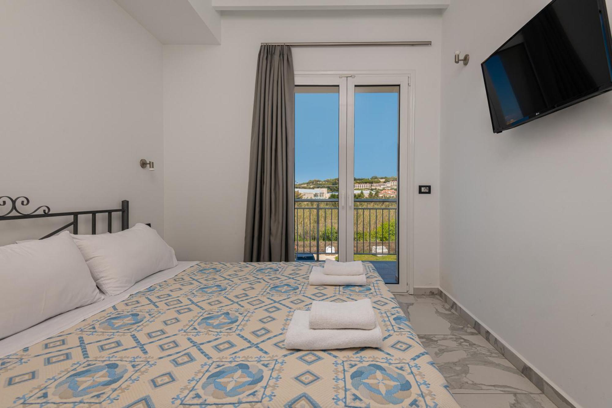 Katsaros Luxury Apts II 5 Min Walk To Beach Tsiliví Eksteriør bilde