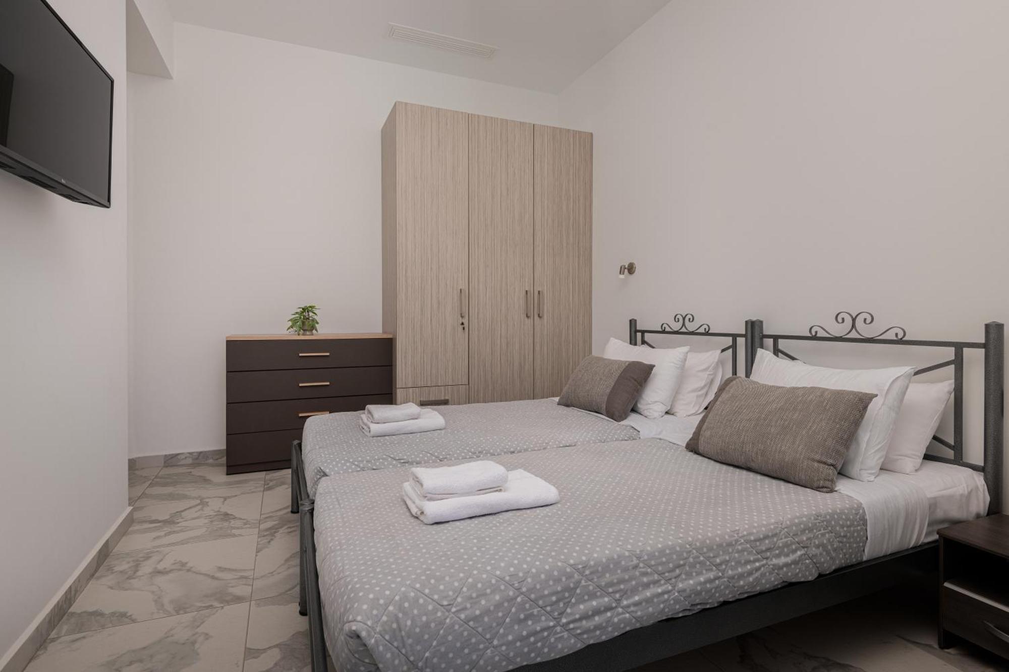 Katsaros Luxury Apts II 5 Min Walk To Beach Tsiliví Eksteriør bilde