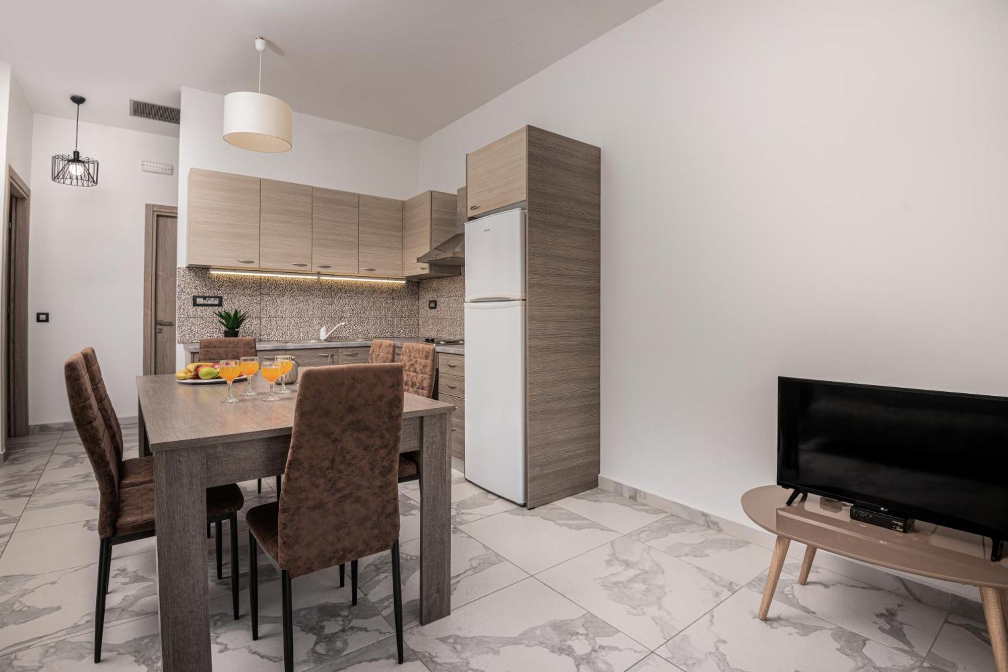 Katsaros Luxury Apts II 5 Min Walk To Beach Tsiliví Eksteriør bilde