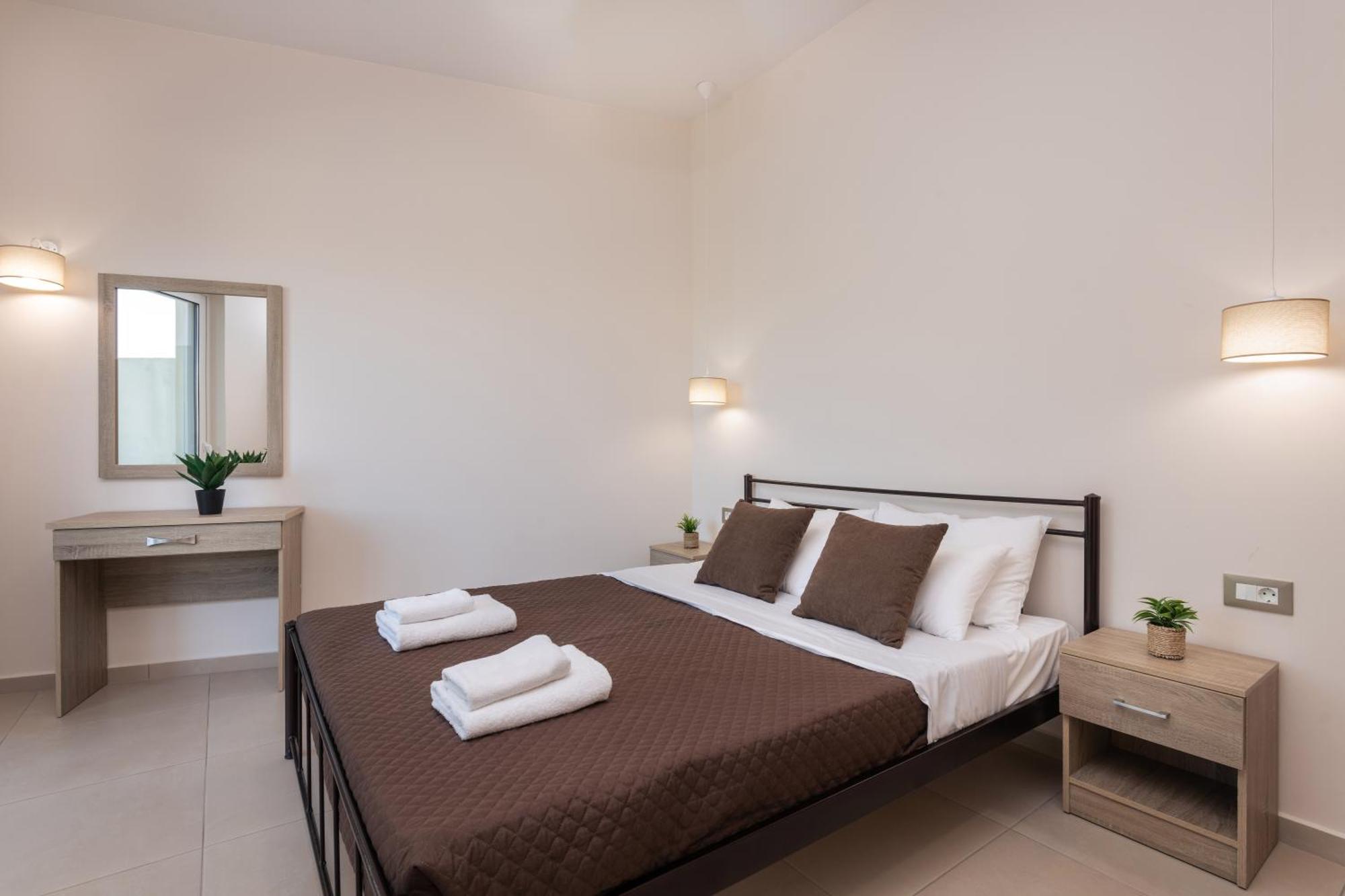 Katsaros Luxury Apts II 5 Min Walk To Beach Tsiliví Eksteriør bilde